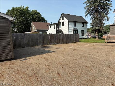8307 Cleveland Avenue NW Canton OH 44720