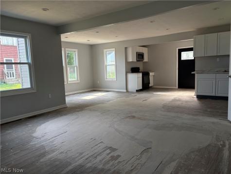 8307 Cleveland Avenue NW Canton OH 44720