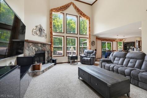 10313 Dayflower Drive Twinsburg OH 44087