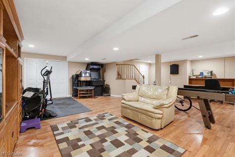 10313 Dayflower Drive Twinsburg OH 44087