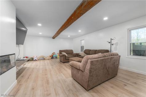 5226 State Route 60 Wakeman OH 44889
