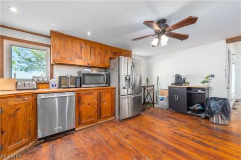 5226 State Route 60 Wakeman OH 44889