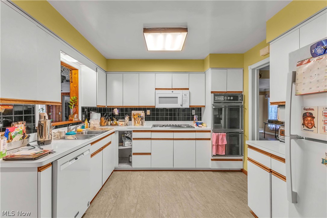 21757 Mastick Road Fairview Park OH 44126