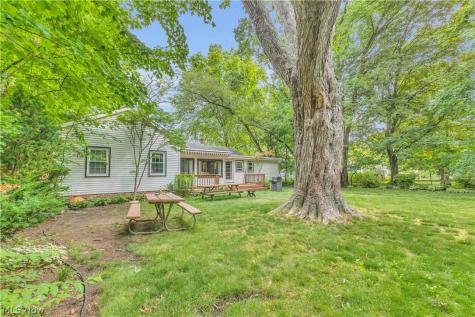 21757 Mastick Road Fairview Park OH 44126