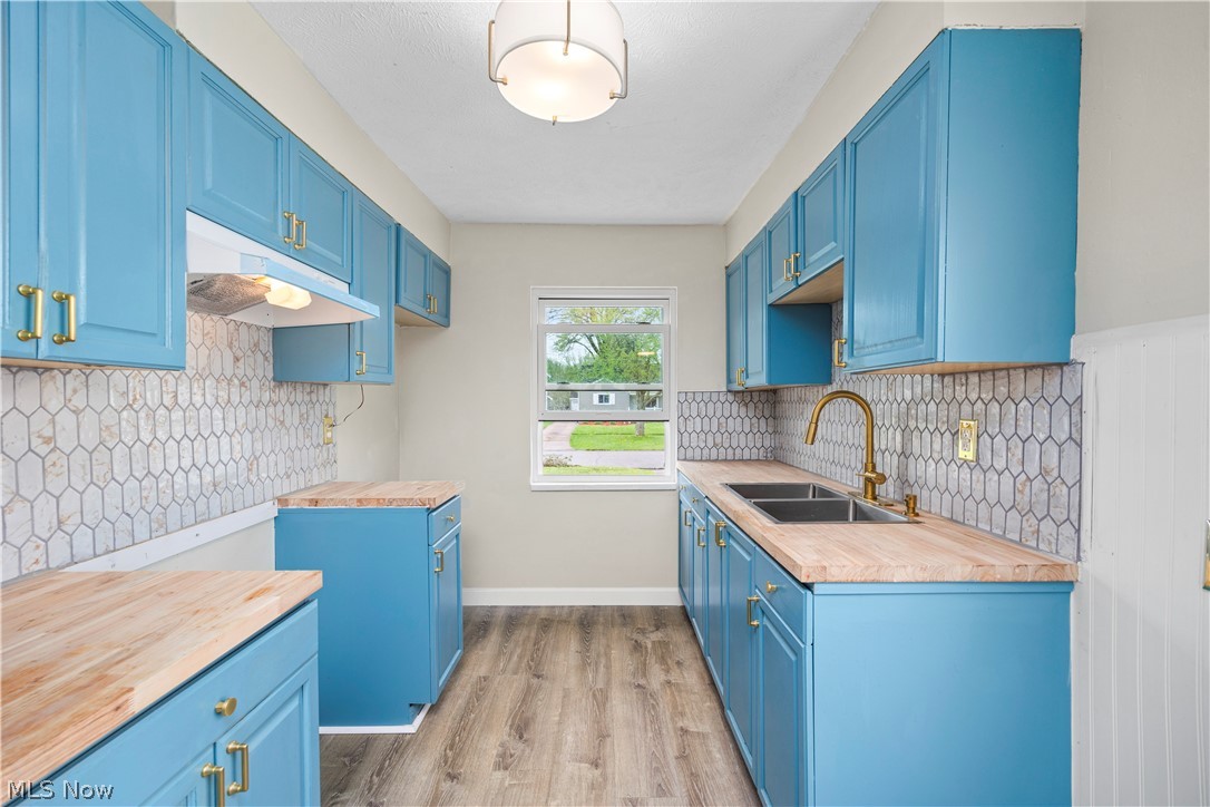 624 Eastern Heights Boulevard Elyria OH 44035
