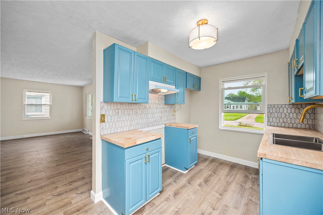 624 Eastern Heights Boulevard Elyria OH 44035