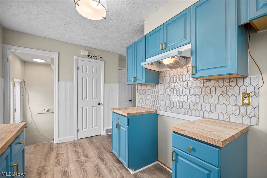 624 Eastern Heights Boulevard Elyria OH 44035
