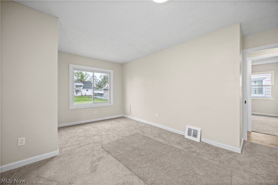 624 Eastern Heights Boulevard Elyria OH 44035