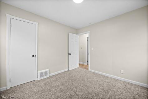 624 Eastern Heights Boulevard Elyria OH 44035
