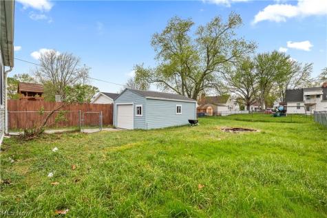 624 Eastern Heights Boulevard Elyria OH 44035