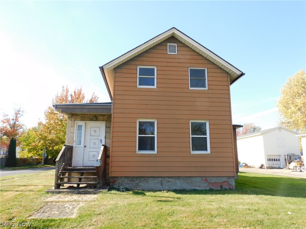 389 Broad Street Conneaut OH 44030