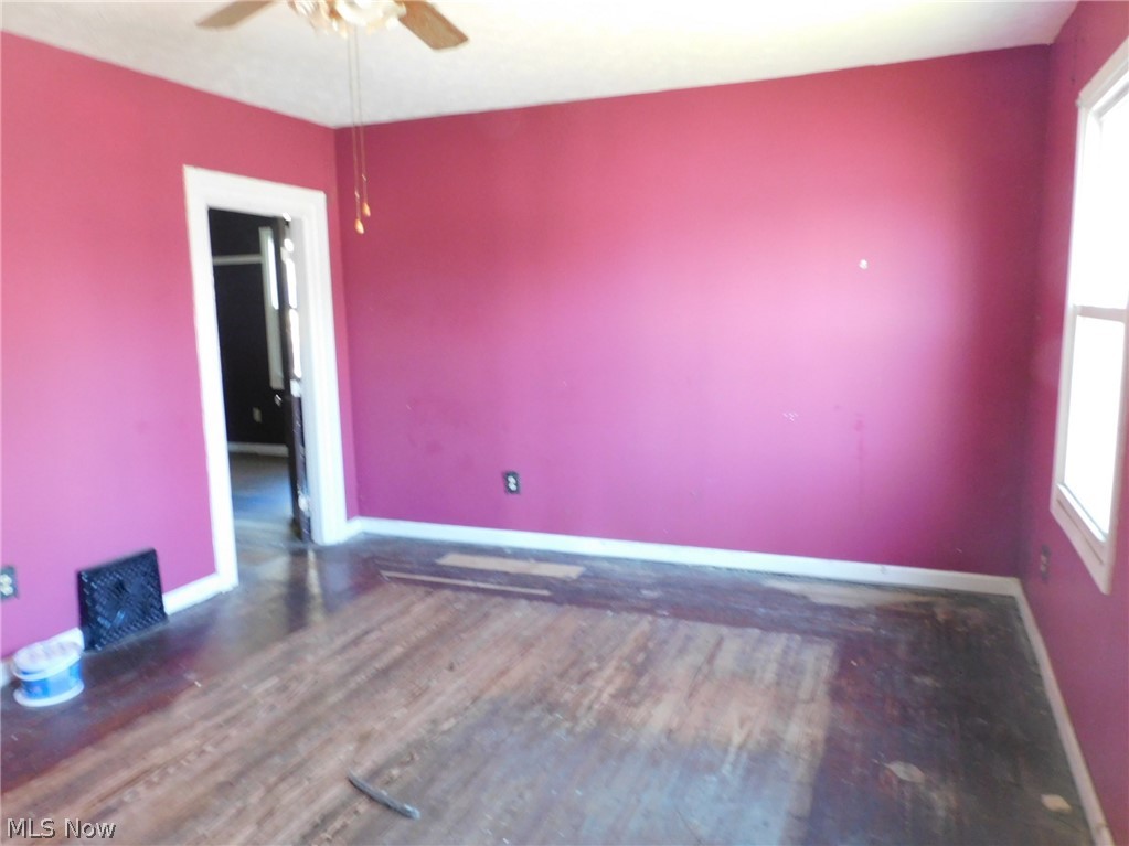 389 Broad Street Conneaut OH 44030