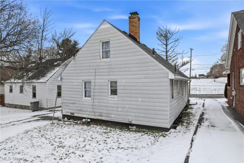 1946 Connecticut Avenue Youngstown OH 44509