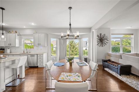 742 Brookside Circle Avon Lake OH 44012