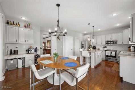 742 Brookside Circle Avon Lake OH 44012