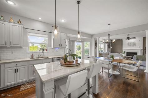 742 Brookside Circle Avon Lake OH 44012