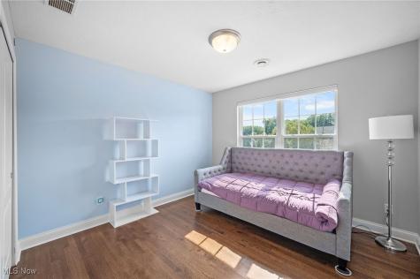 742 Brookside Circle Avon Lake OH 44012