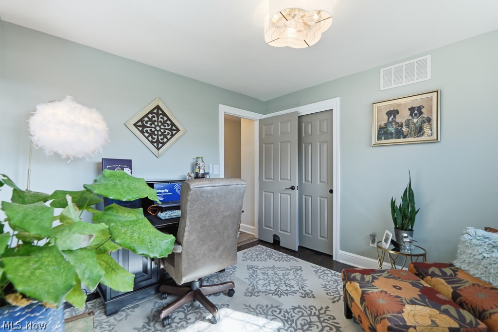 2625 Belleflower Drive Alliance OH 44601