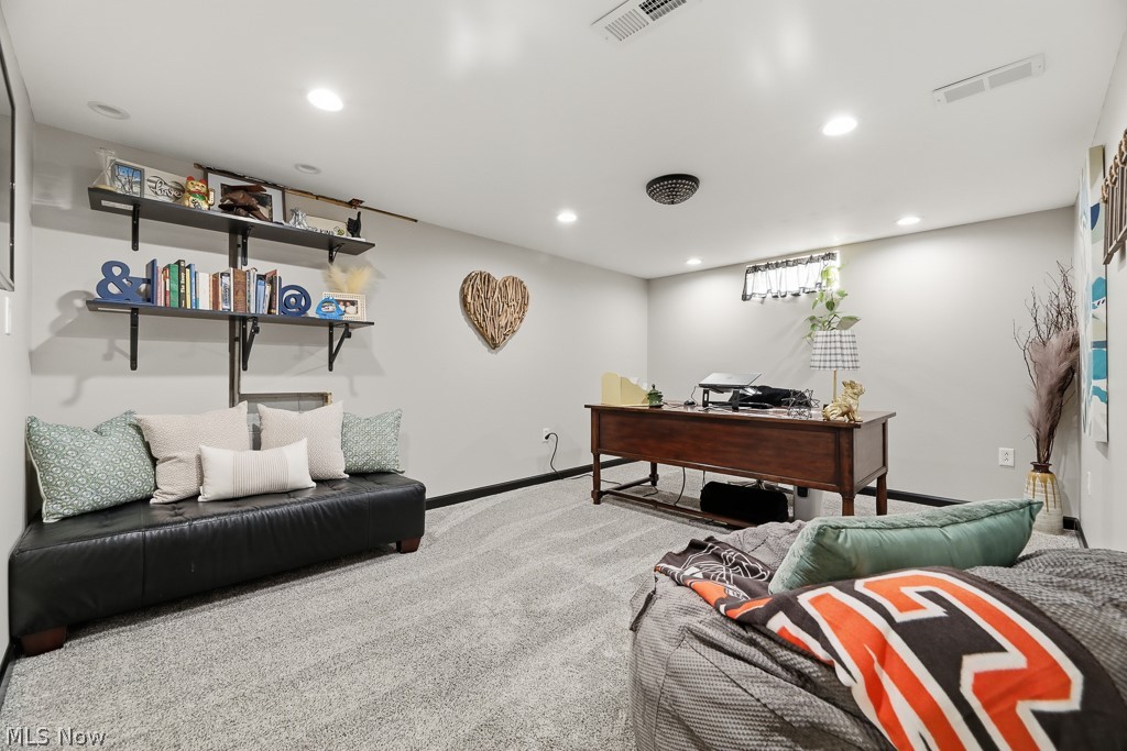 2625 Belleflower Drive Alliance OH 44601
