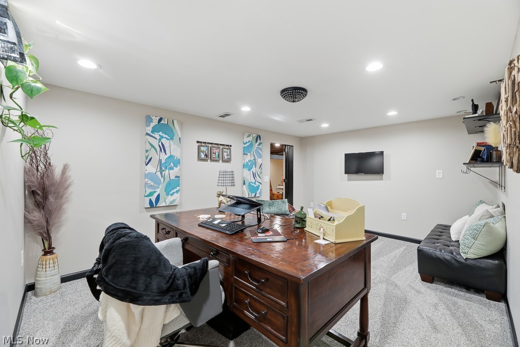2625 Belleflower Drive Alliance OH 44601