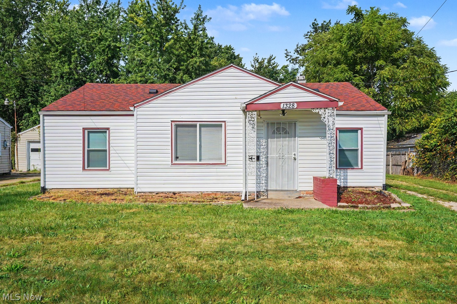 1328 Winton Avenue Akron OH 44320