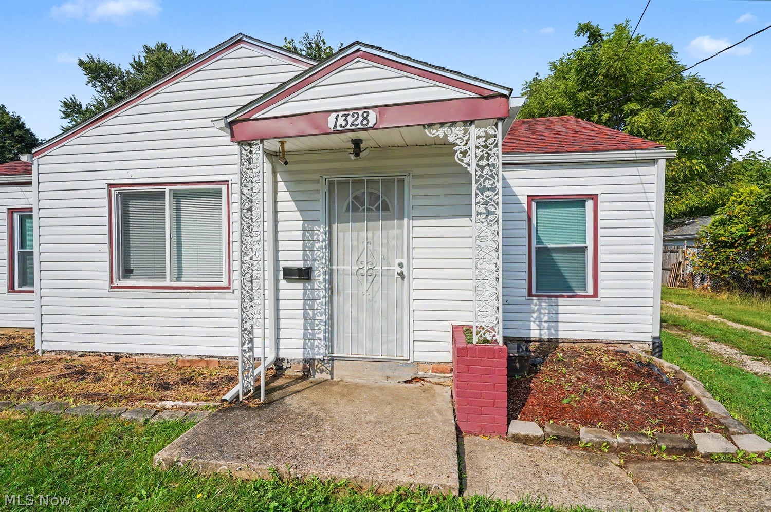 1328 Winton Avenue Akron OH 44320