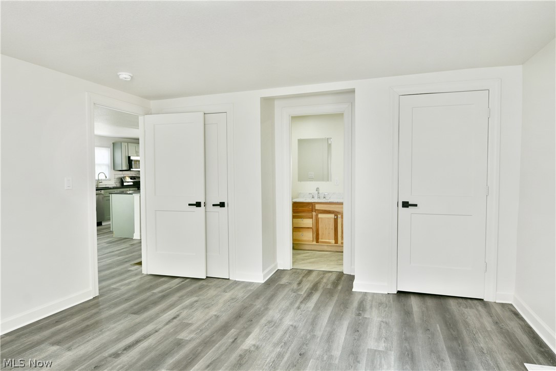 1911 Hubbard Thomas Road Hubbard OH 44425