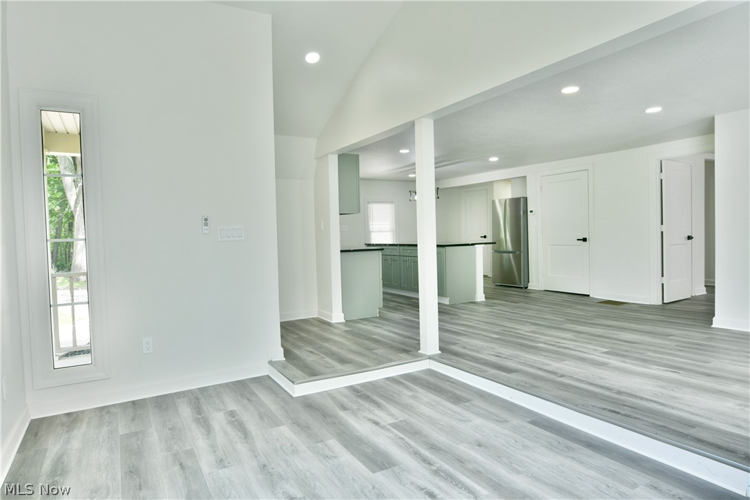 1911 Hubbard Thomas Road Hubbard OH 44425