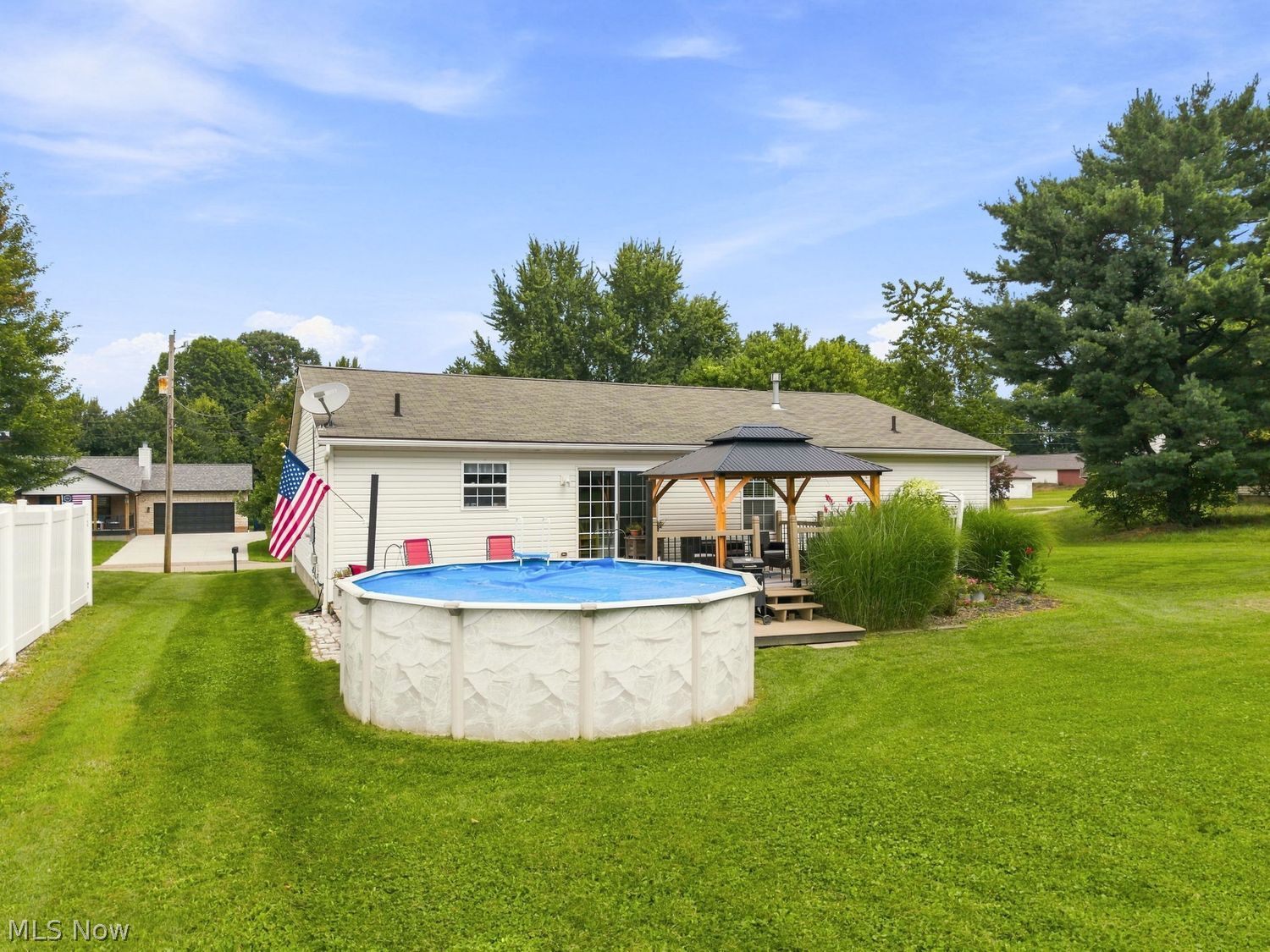 6192 Apple Street Louisville OH 44641