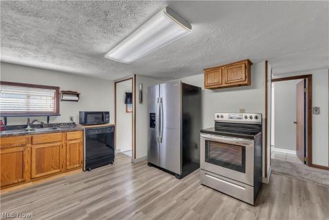15064 W River Road Columbia Station OH 44028