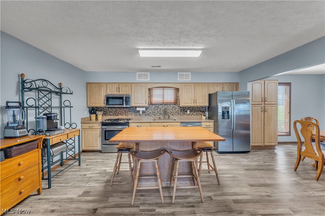 15064 W River Road Columbia Station OH 44028