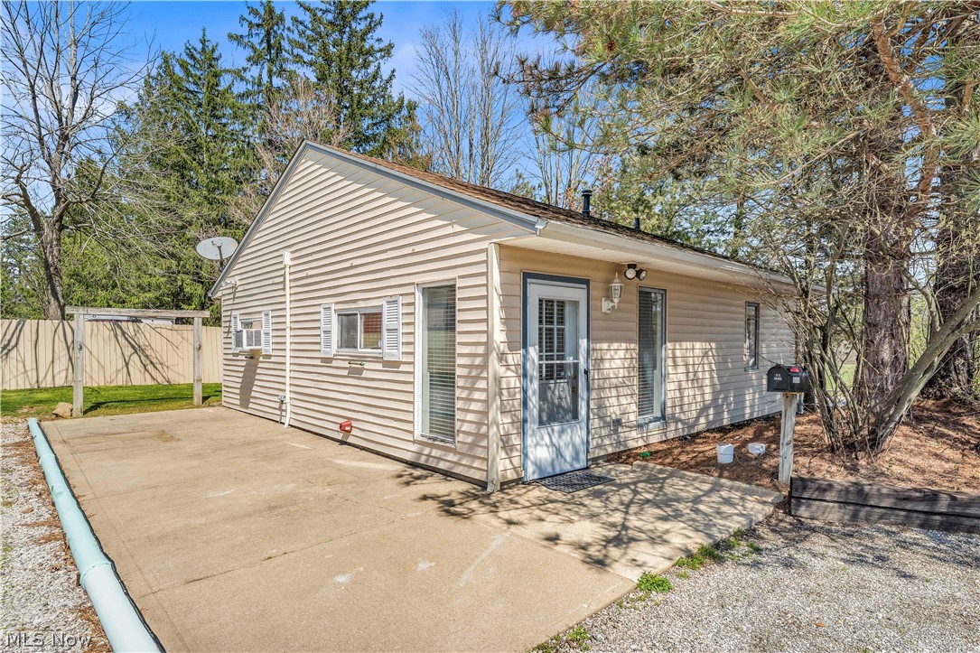 15064 W River Road Columbia Station OH 44028