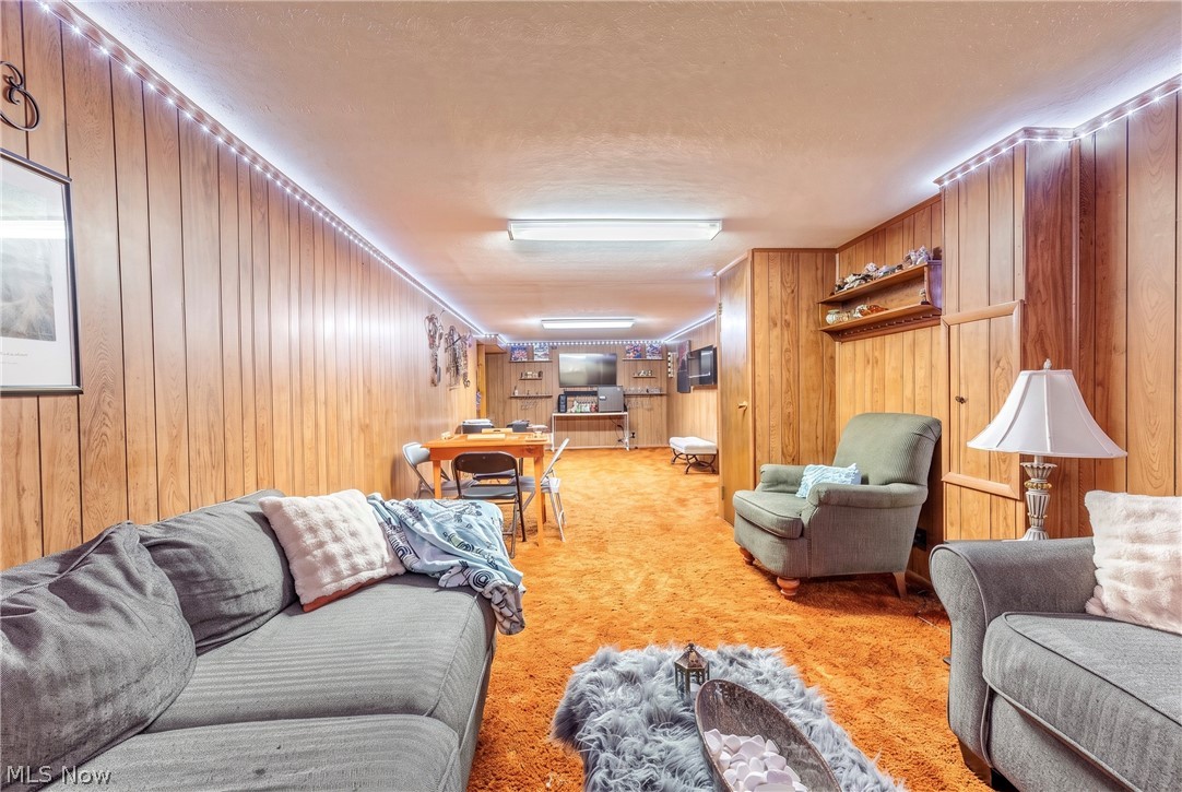 1933 W 29th Street Lorain OH 44052