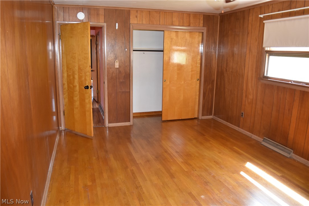 25 W 48th Street Shadyside OH 43947