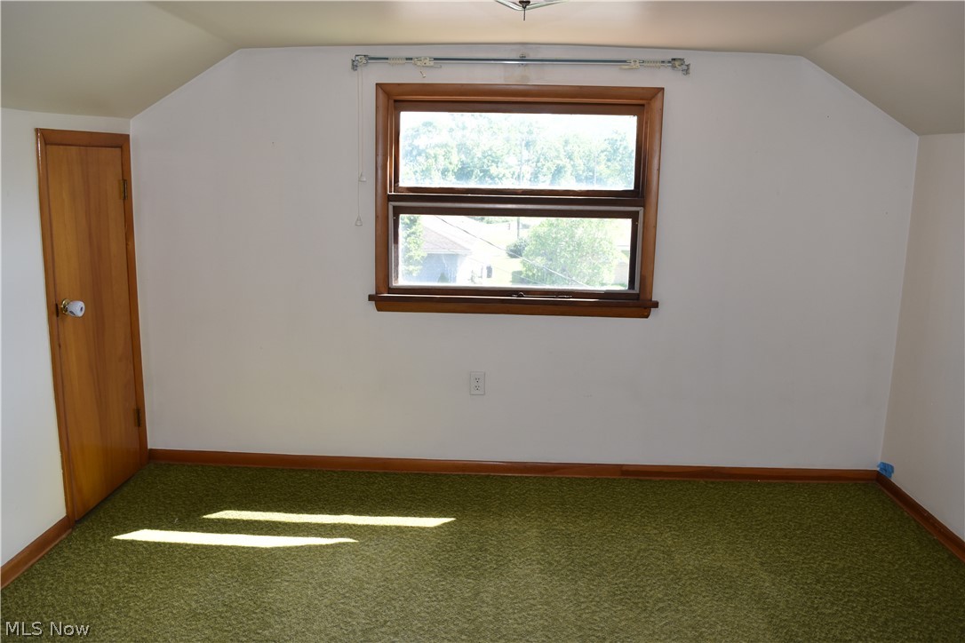 25 W 48th Street Shadyside OH 43947