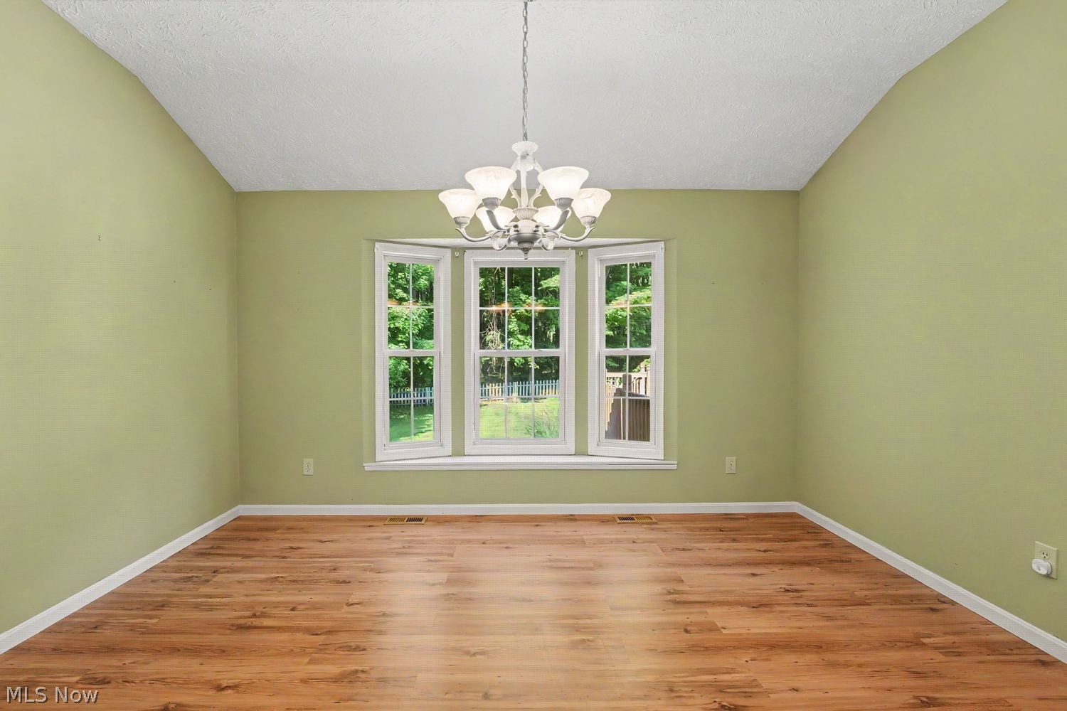 2044 Haines Road Madison OH 44057