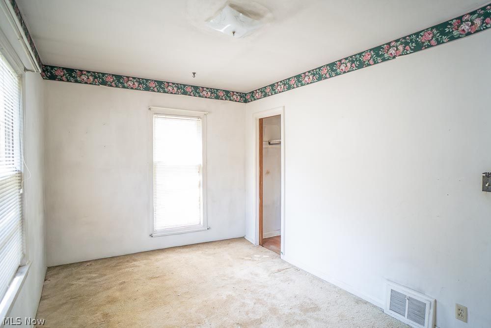 432 Kathleen Street Akron OH 44303