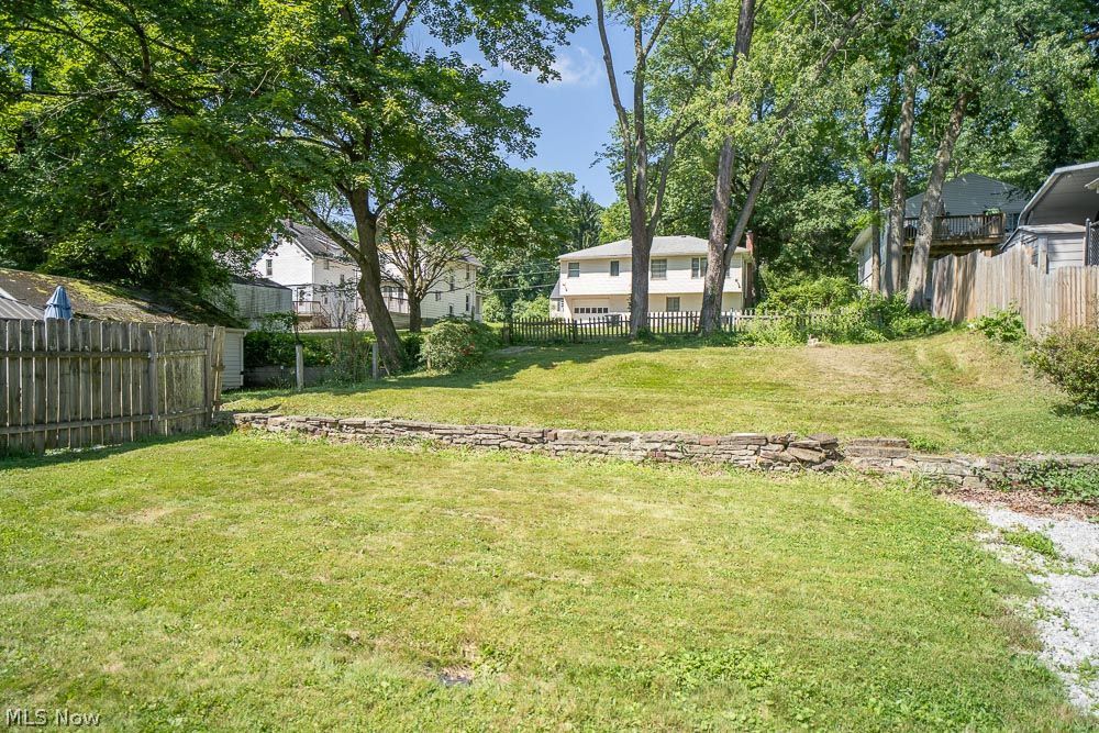 432 Kathleen Street Akron OH 44303