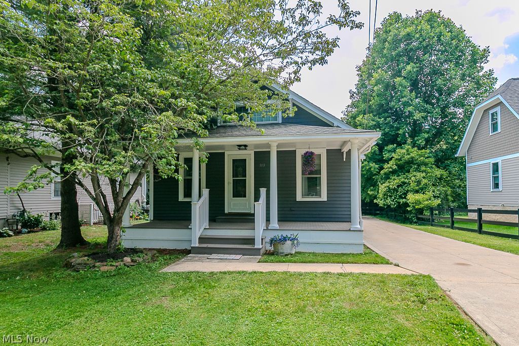 313 Miles Road Chagrin Falls OH 44022