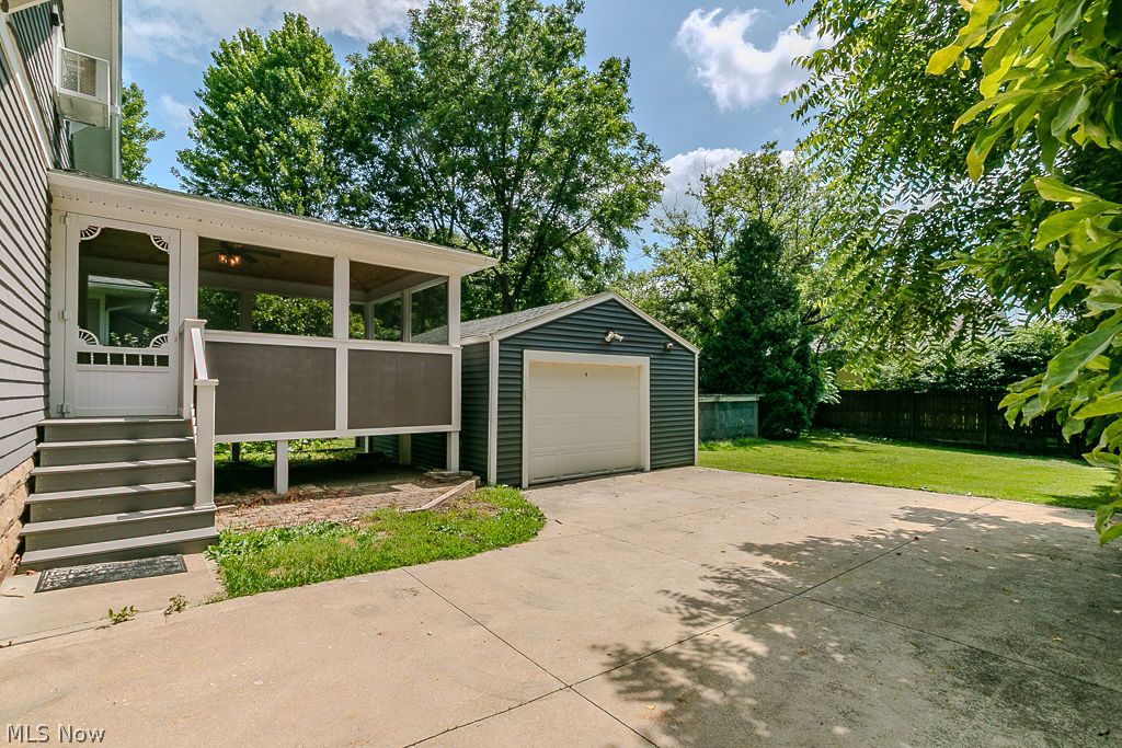 313 Miles Road Chagrin Falls OH 44022