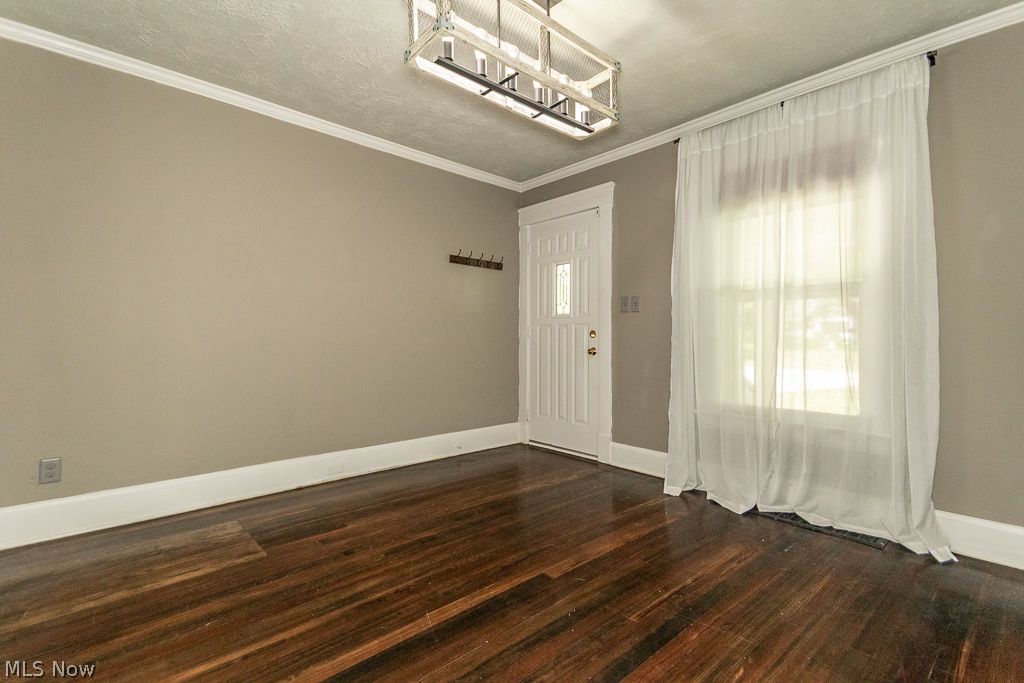 313 Miles Road Chagrin Falls OH 44022