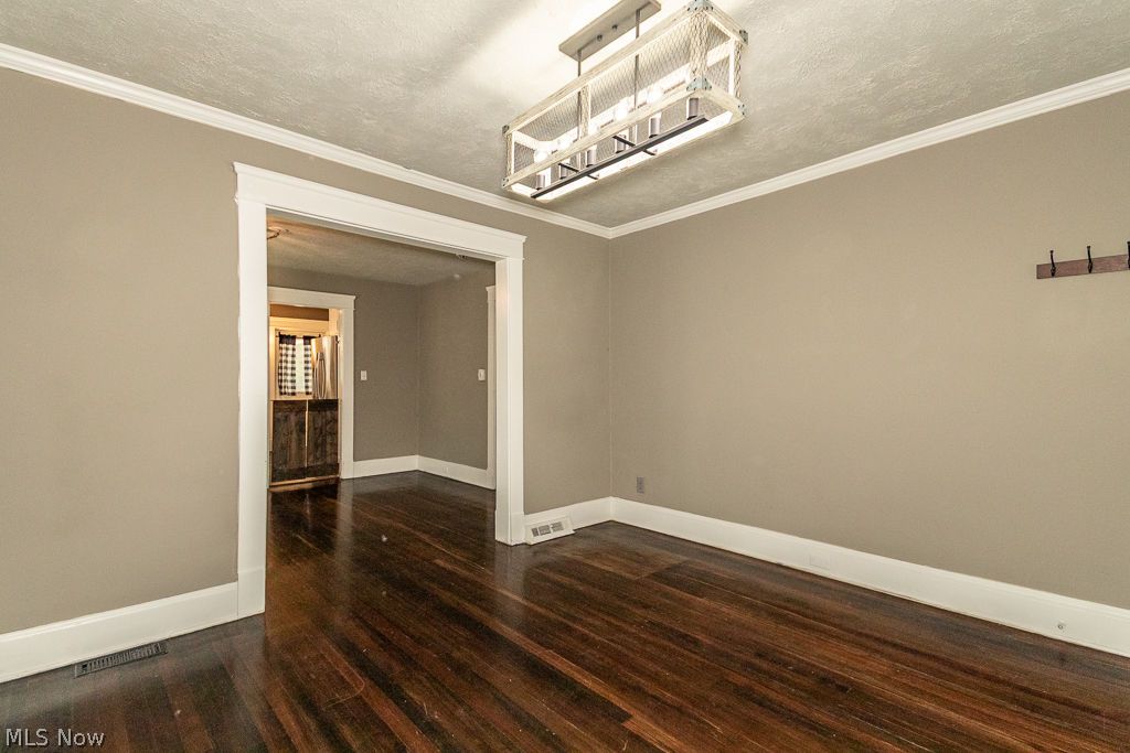 313 Miles Road Chagrin Falls OH 44022
