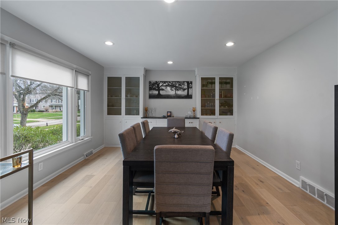 23650 Shelburne Road Shaker Heights OH 44122