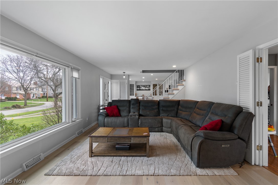 23650 Shelburne Road Shaker Heights OH 44122