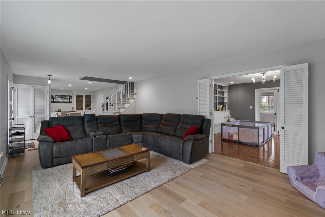 23650 Shelburne Road Shaker Heights OH 44122