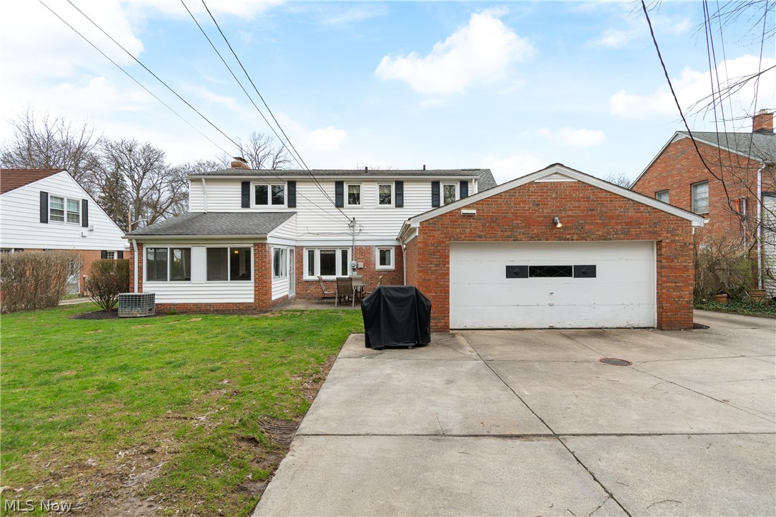 23650 Shelburne Road Shaker Heights OH 44122