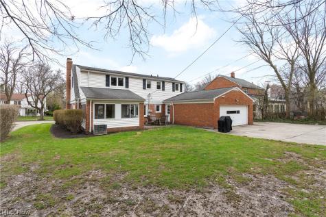 23650 Shelburne Road Shaker Heights OH 44122