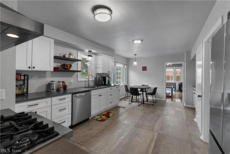 23650 Shelburne Road Shaker Heights OH 44122