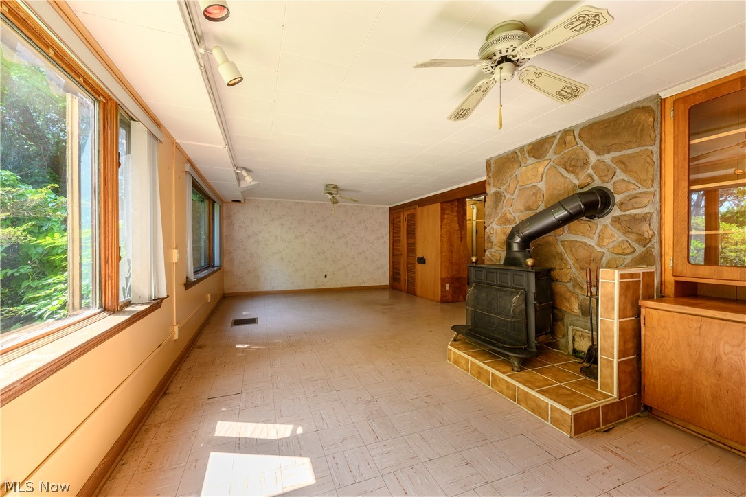 55 Willowdale Lake Avenue NW North Canton OH 44720