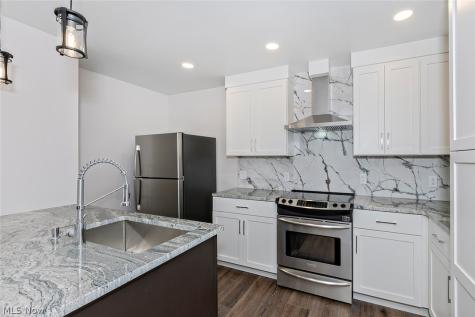 20601 Shelburne Road Shaker Heights OH 44122